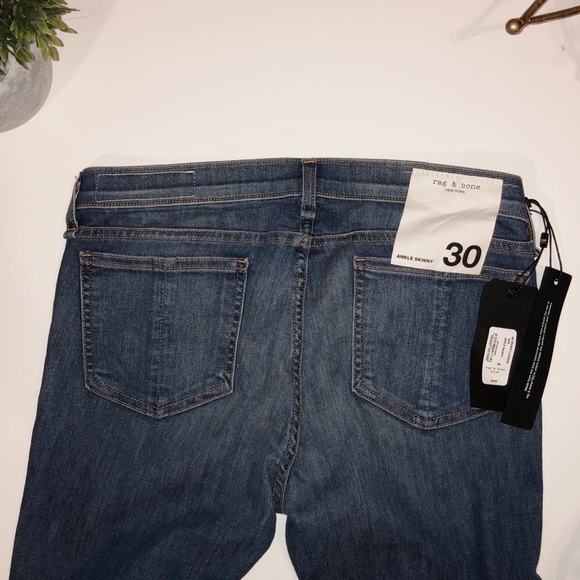 NEW!!!! Rag and bone jeans - Picture 2 of 6